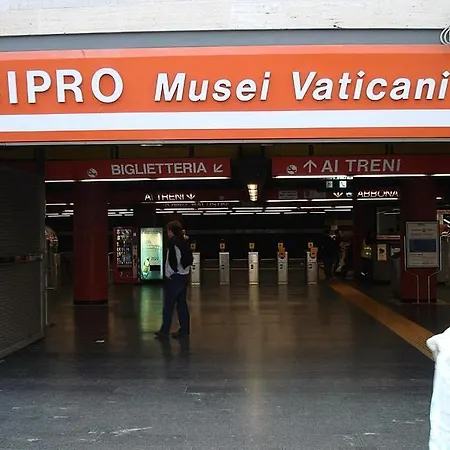 A Due Passi Da San Pietro *